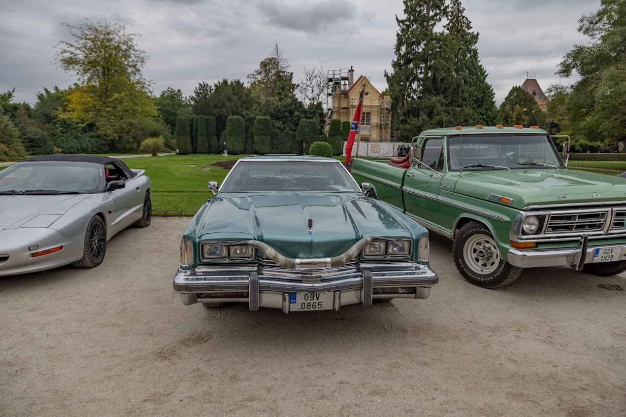 Замок Lednice Замок Lednice