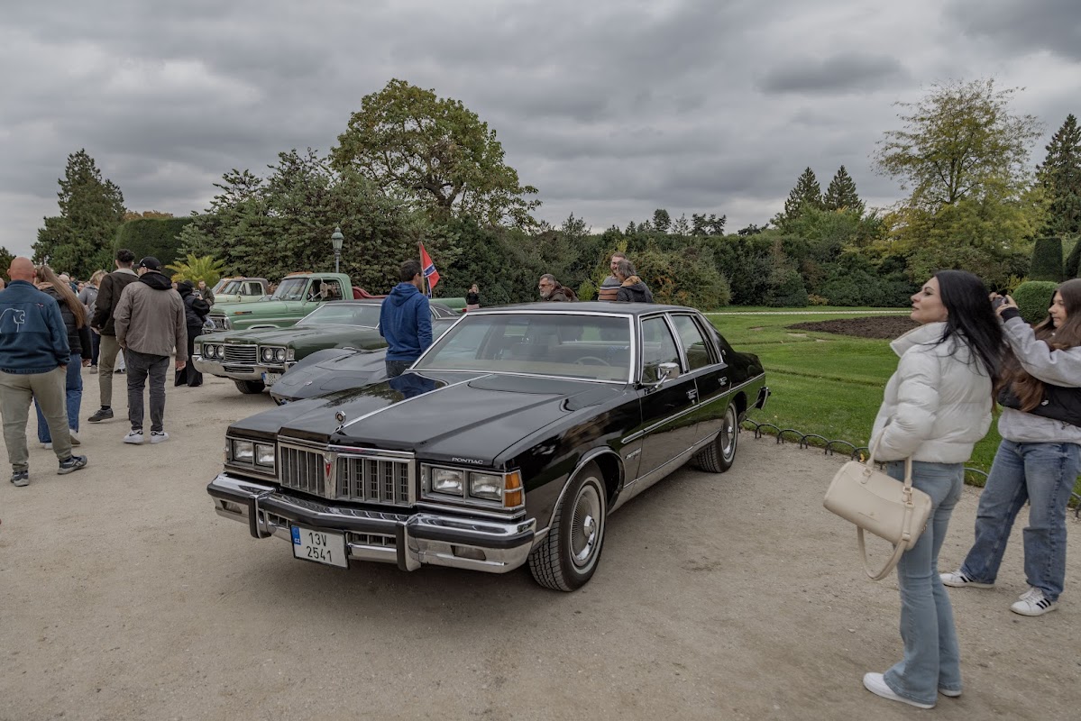 Замок Lednice Замок Lednice