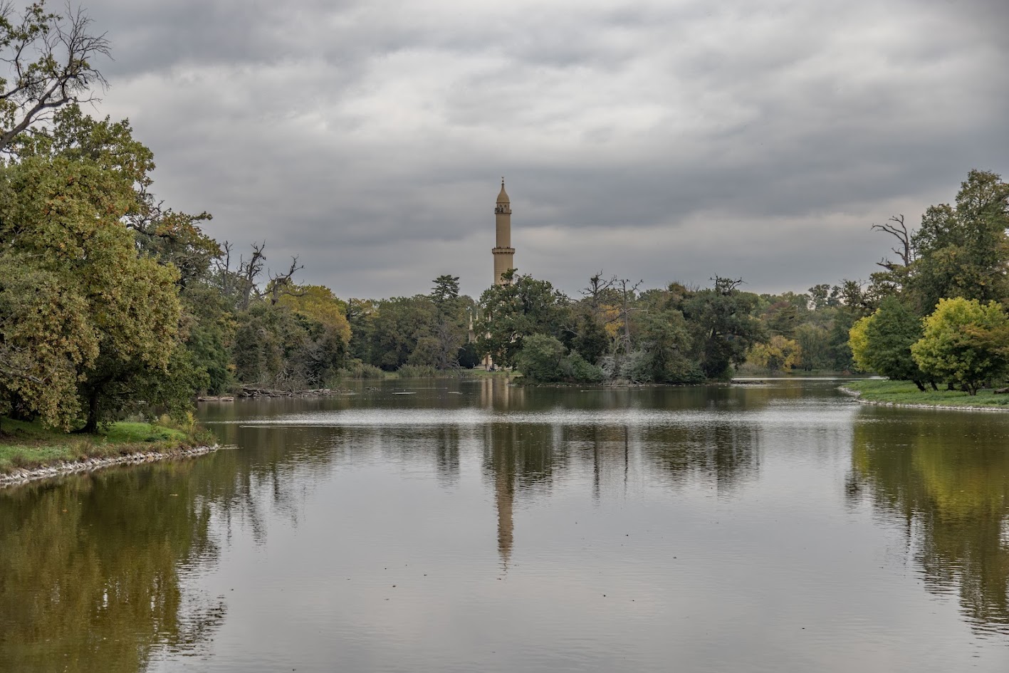 Замок Lednice Замок Lednice